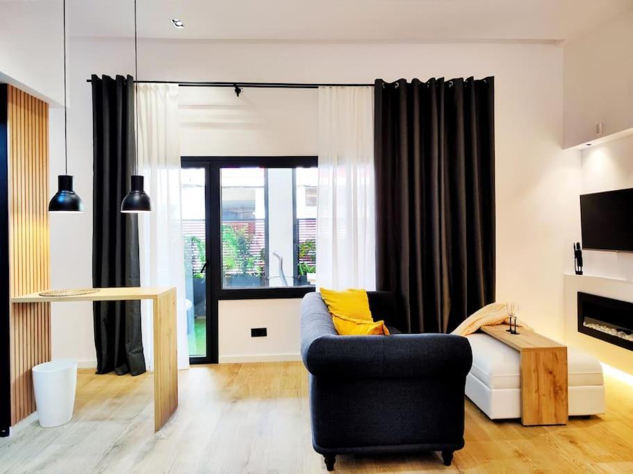 Increible Apartamento De Lujo En 特拉萨 外观 照片